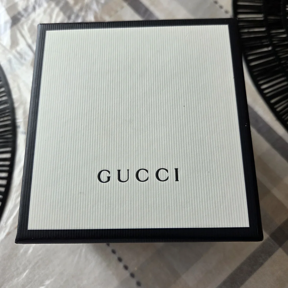 Gucci Men’s Black Watch with Signature Green-Red Stripe